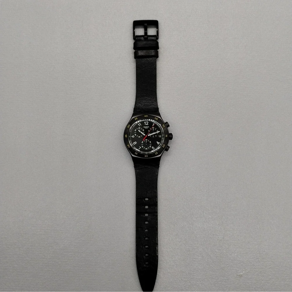 Swatch Core Vidi Black Leather Chronograph‎ Watch 43mm YVB410